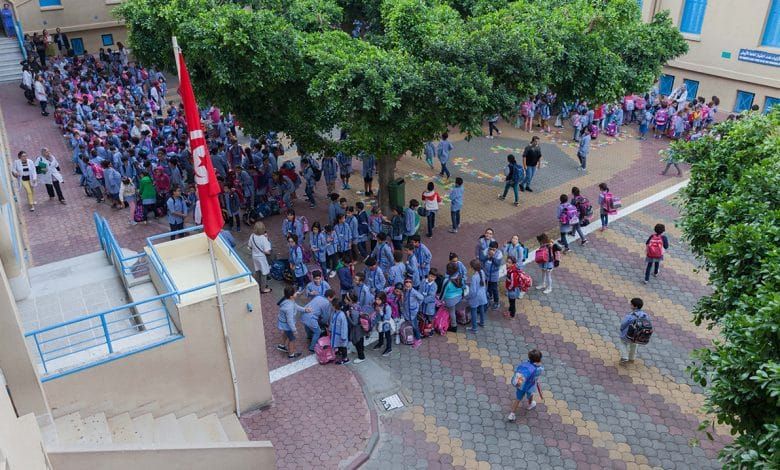 بين التهديد والتصعيد..    أزمة التعليم الأساسي تتواصل لأجل غير مسمّى!!